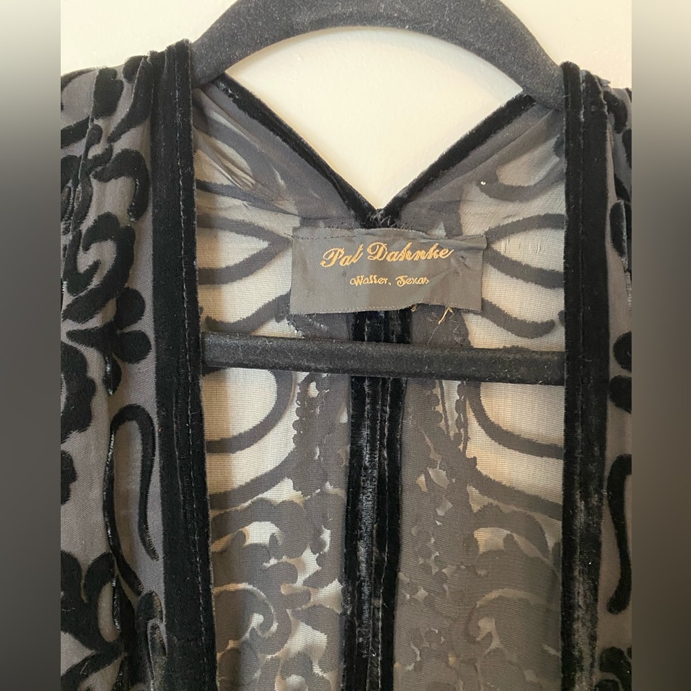 Pat Dahnke Velvet Burnout Fringe Wrap Black - Picture 9 of 13